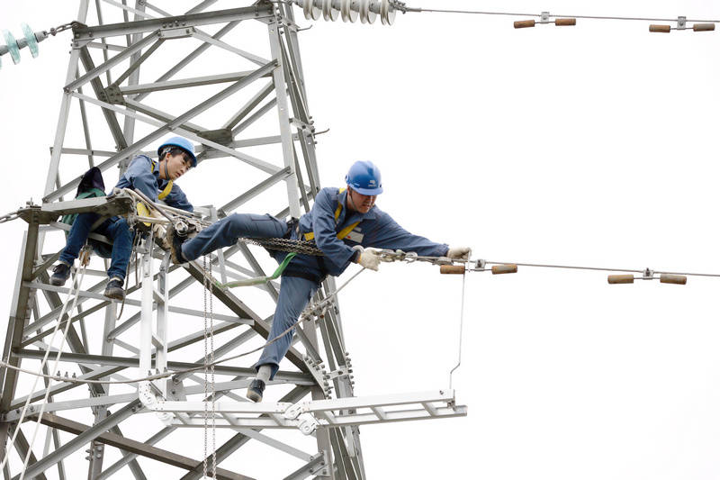 興義供電局安全文化榮膺全國電力安全文化建設(shè)精品工程:建設(shè)工程
